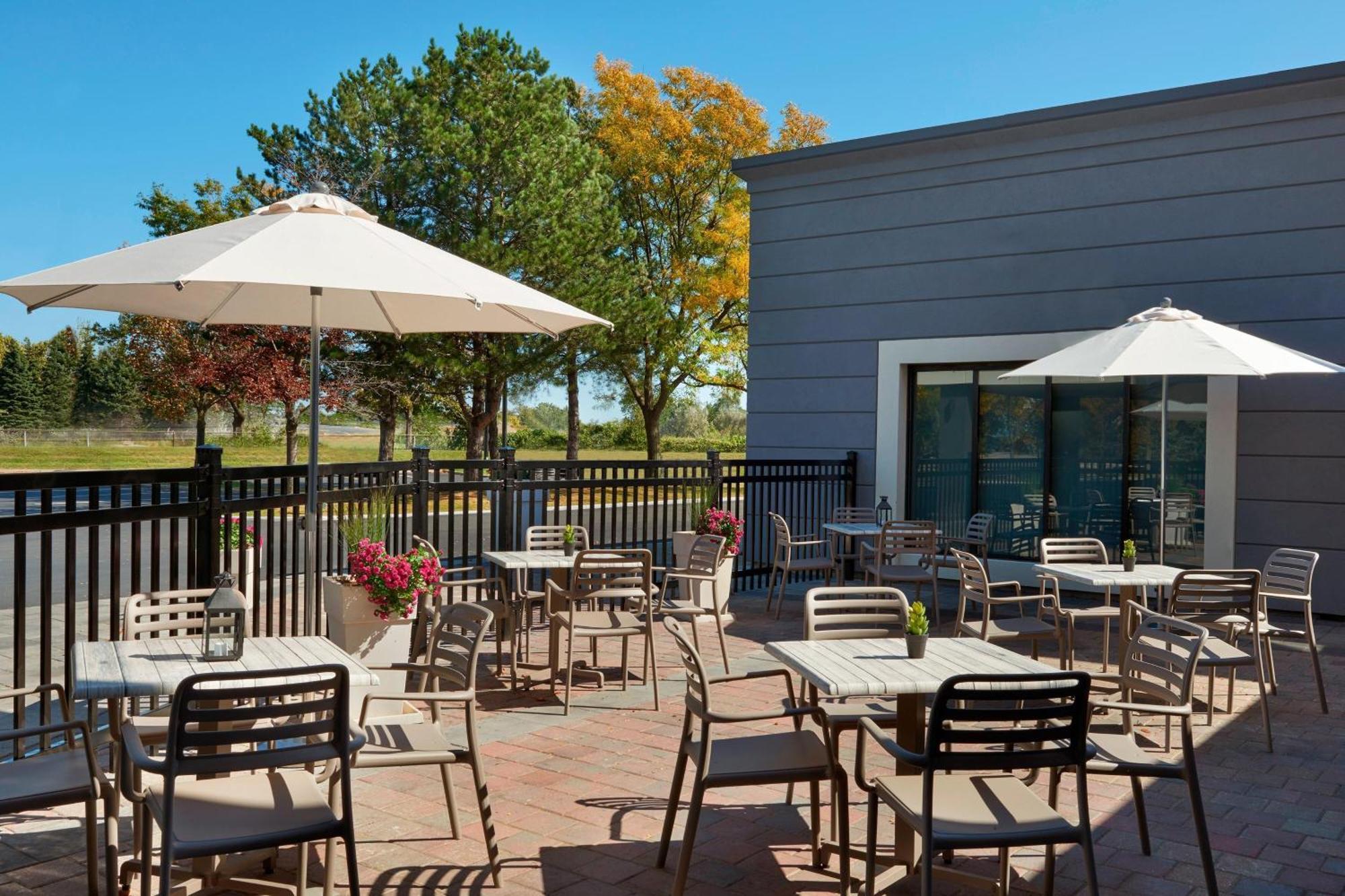 Four Points By Sheraton Hamilton - Stoney Creek Extérieur photo